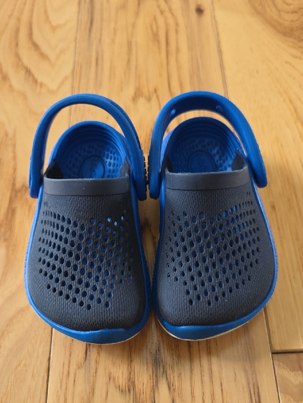 CROCS LiteRide Two-Tone Blue Crocs with Heel Strap